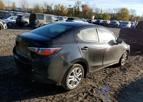 2017 Toyota Yaris Ia z USA, uszkodzony, nr VIN 3MYDLBYV5HY151276